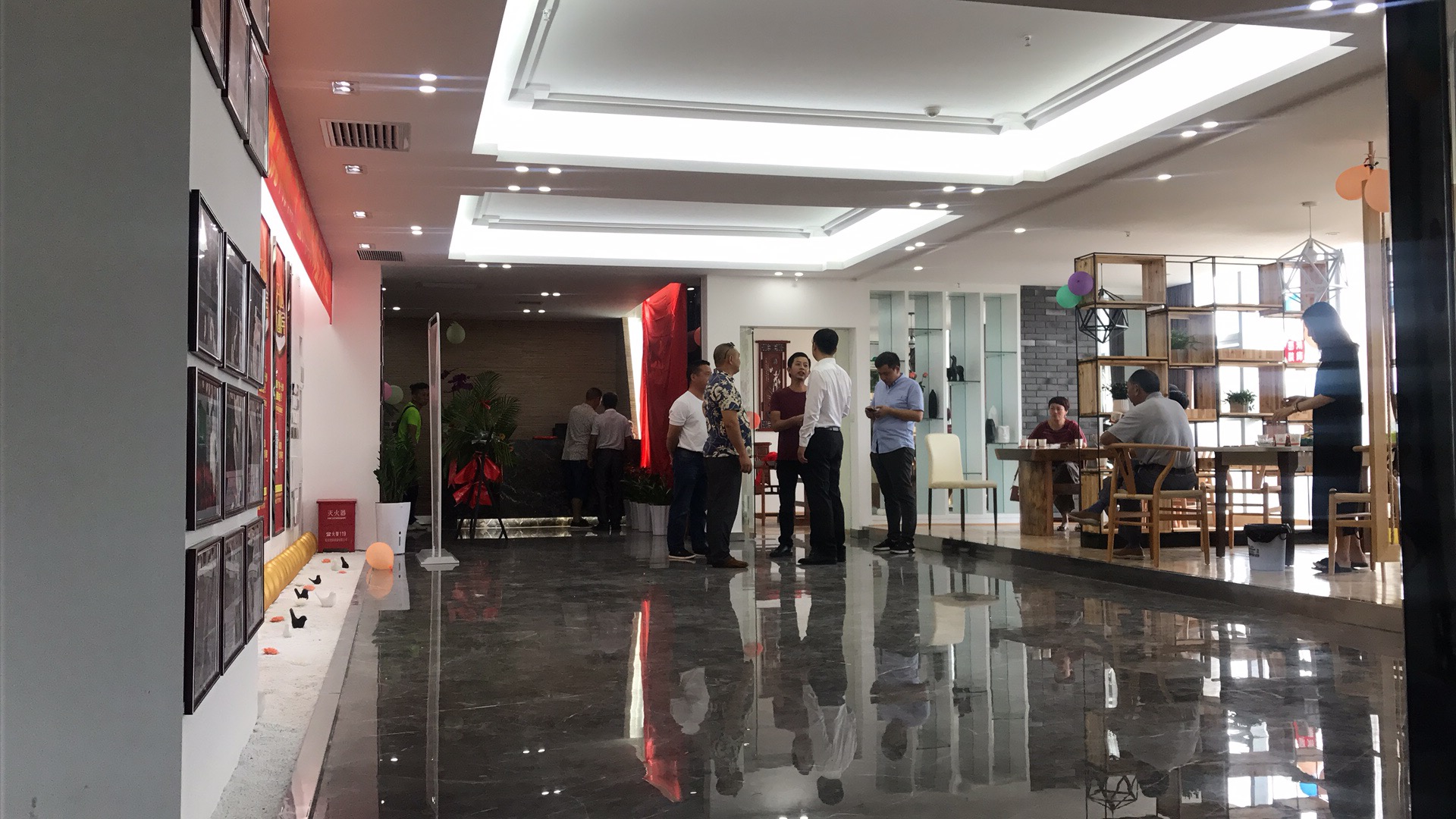 艺鸿装饰湖南长沙分公司盛大开业(图8) 艺鸿装饰湖南长沙分公司盛大开业(图8)